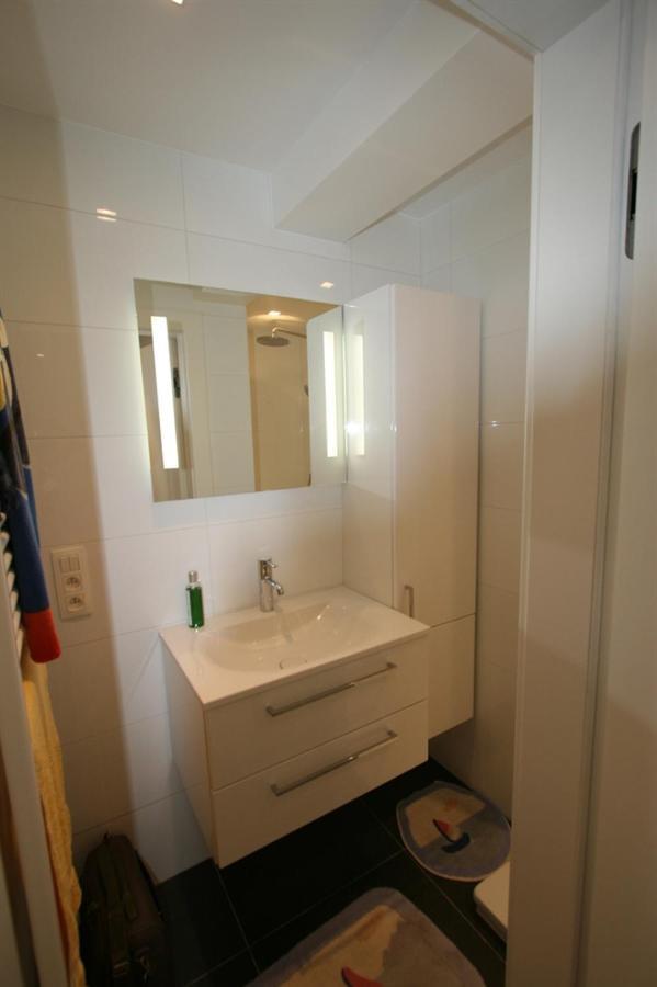 Modern Appartement Op De Zeedijk Met 2 Slaapkamers Te Oostende المظهر الخارجي الصورة