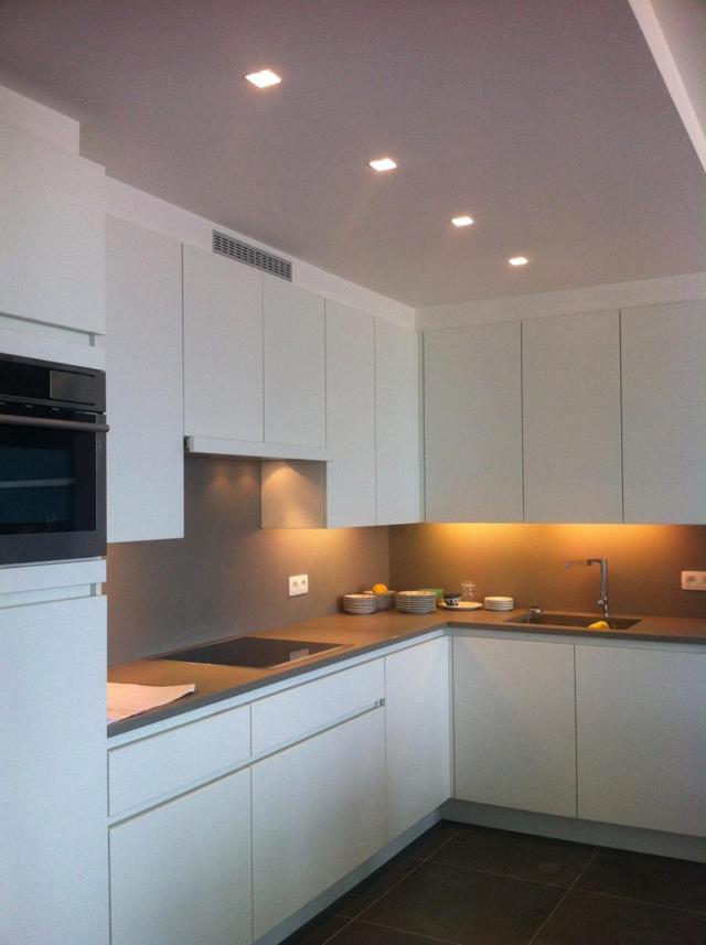 Modern Appartement Op De Zeedijk Met 2 Slaapkamers Te Oostende المظهر الخارجي الصورة